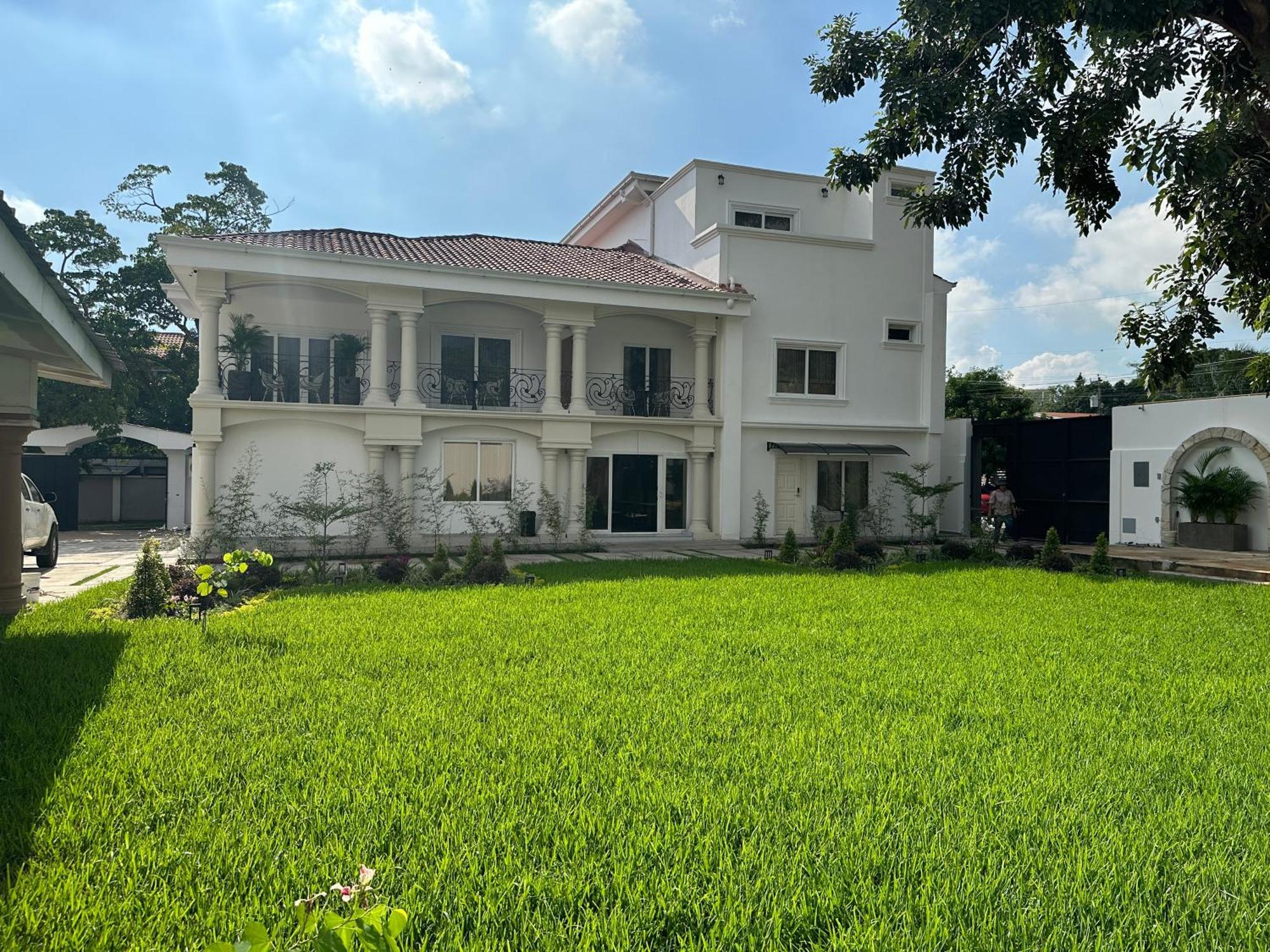 Hotel Boutique Las Mesetas San Pedro Sula Buitenkant foto
